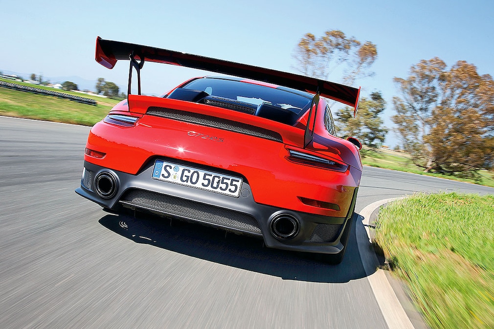 Porsche 911 GT2 RS