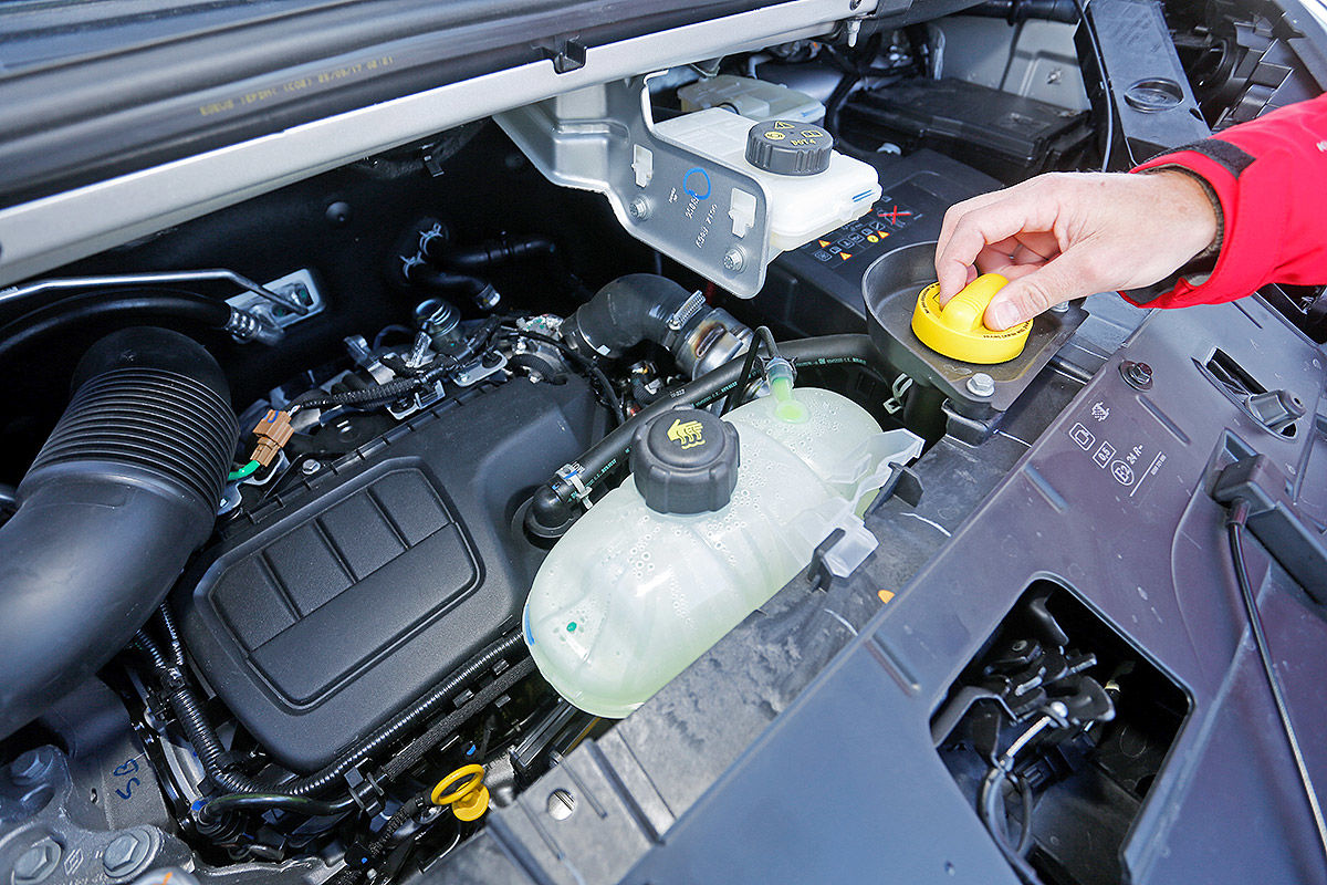 Wohnmobil Nissan Michelangelo - 145 PS-Motor