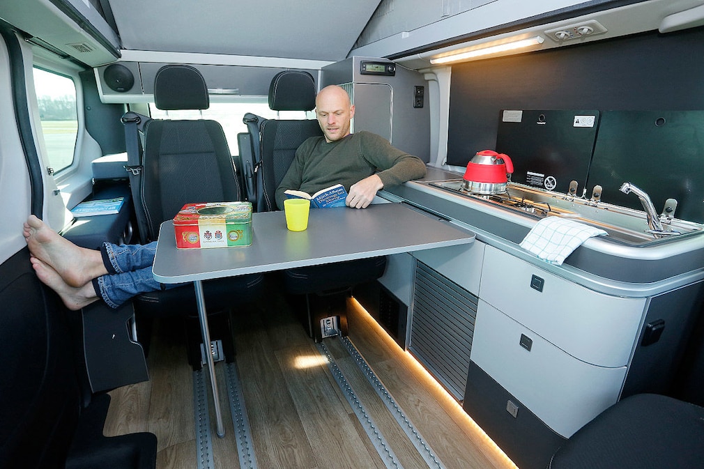 Wohnmobil Nissan Michelangelo - Innenraum