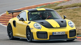 Porsche 911 GT2 RS