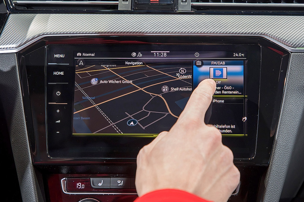 VW Passat R-Line !! Sperrfrist 06. Februar 2019 00:01 Uhr !!
