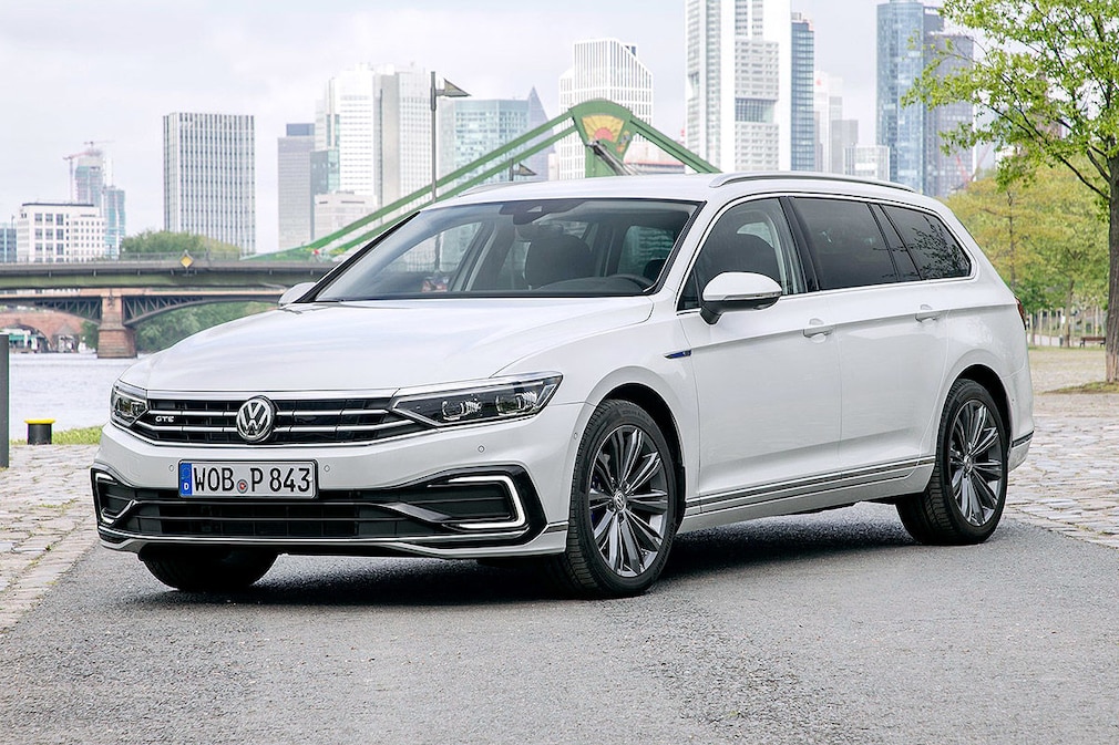 VW Passat Variant GTE