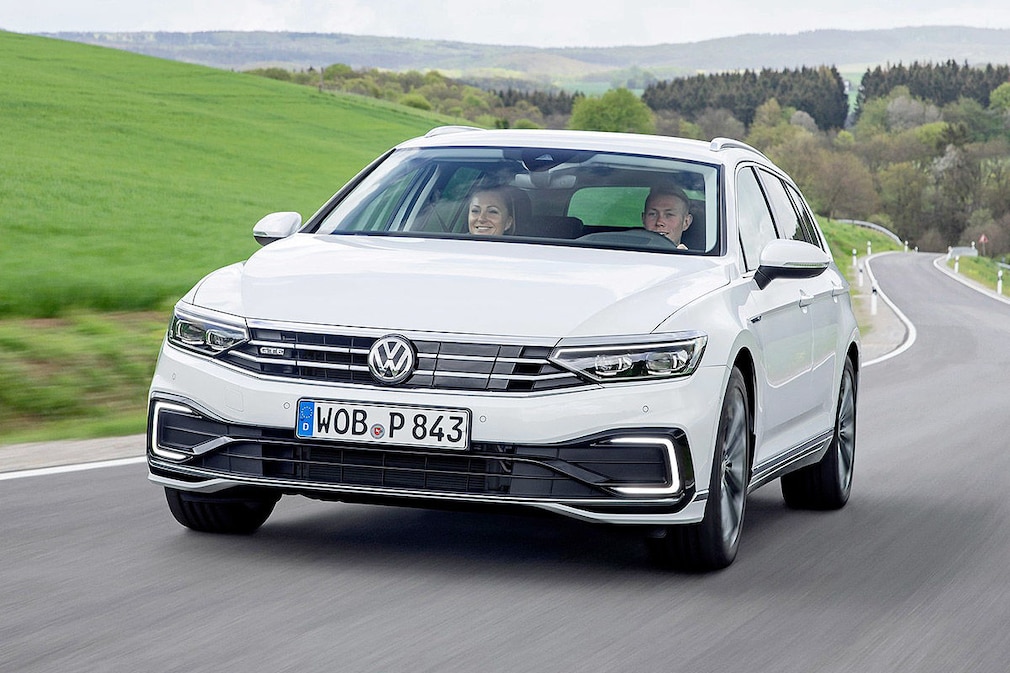 VW Passat Variant GTE