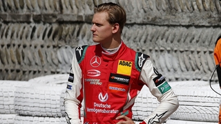 Formel 3: Flörsch testet