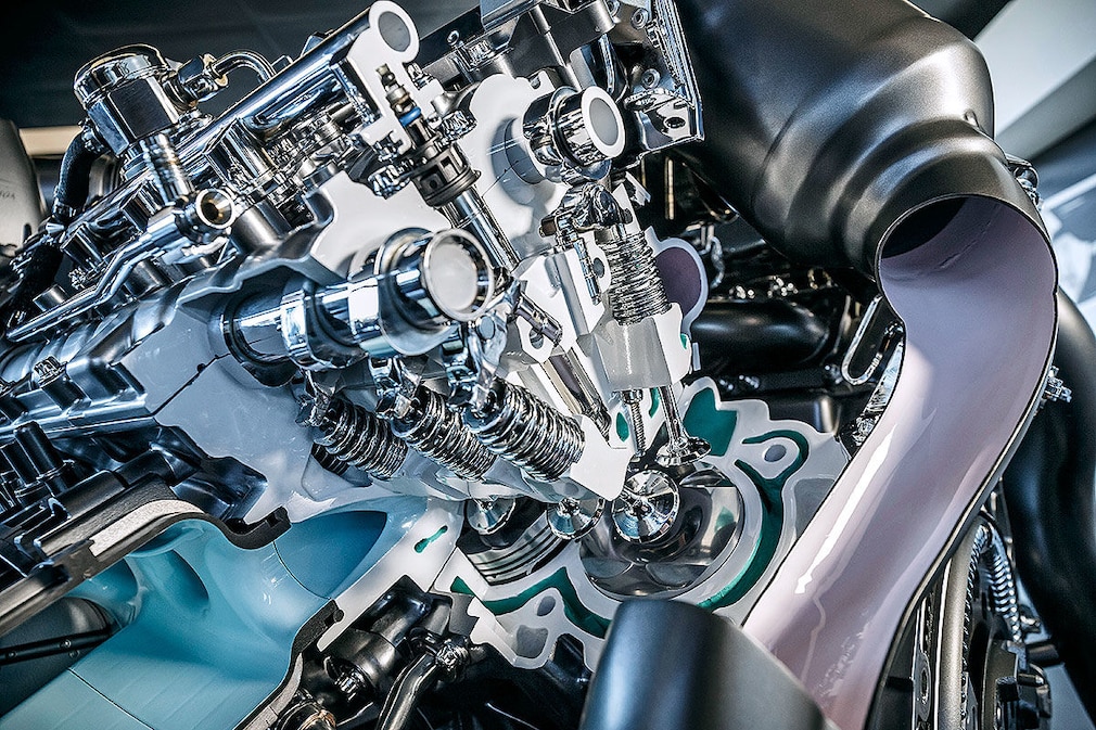 Mercedes-AMG 4,0 V8 Biturbo: Vorstellung