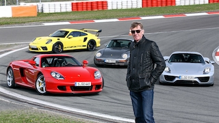 Vier Porsche auf dem Nürburgring