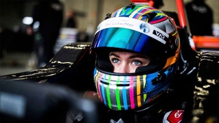 Formel 3: Flörsch testet