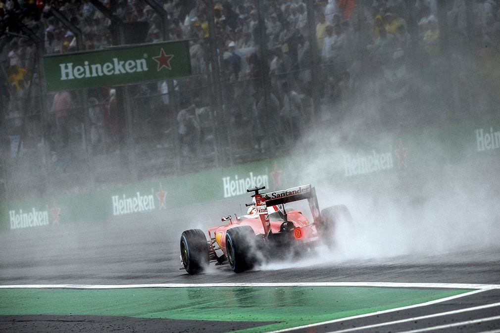 Formel 1: Vettels Fahrfehler in der Bildergalerie