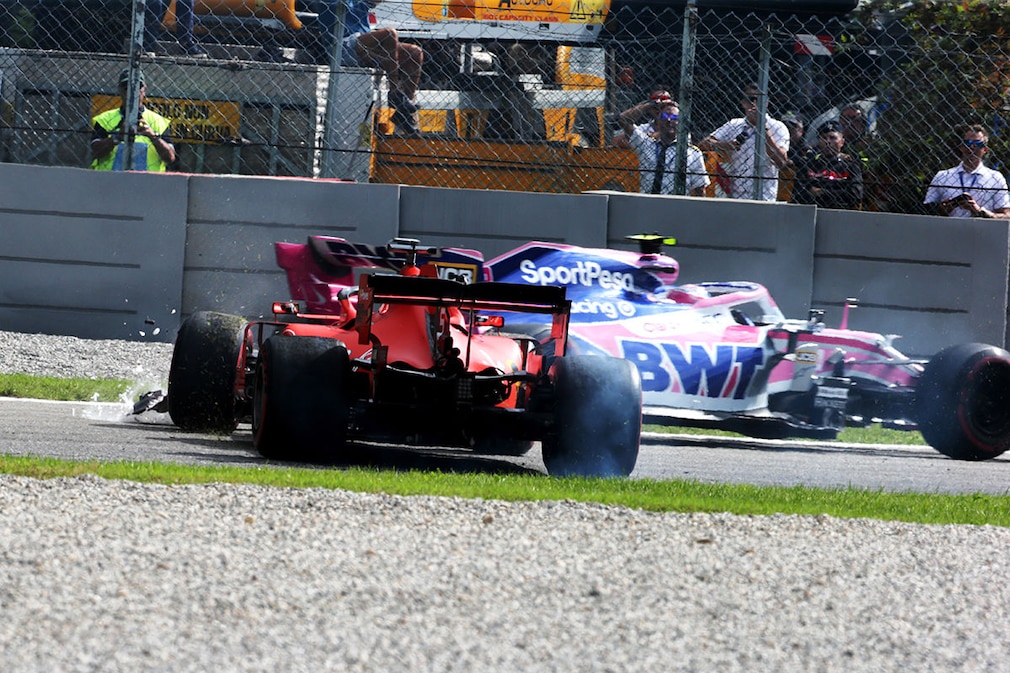Formel 1: Vettels Fahrfehler in der Bildergalerie Formel 1: Vettels Fahrfehler in der Bildergalerie