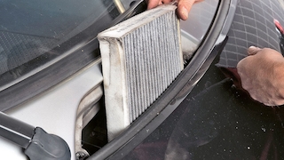 Aktivkohlefilter einbauen