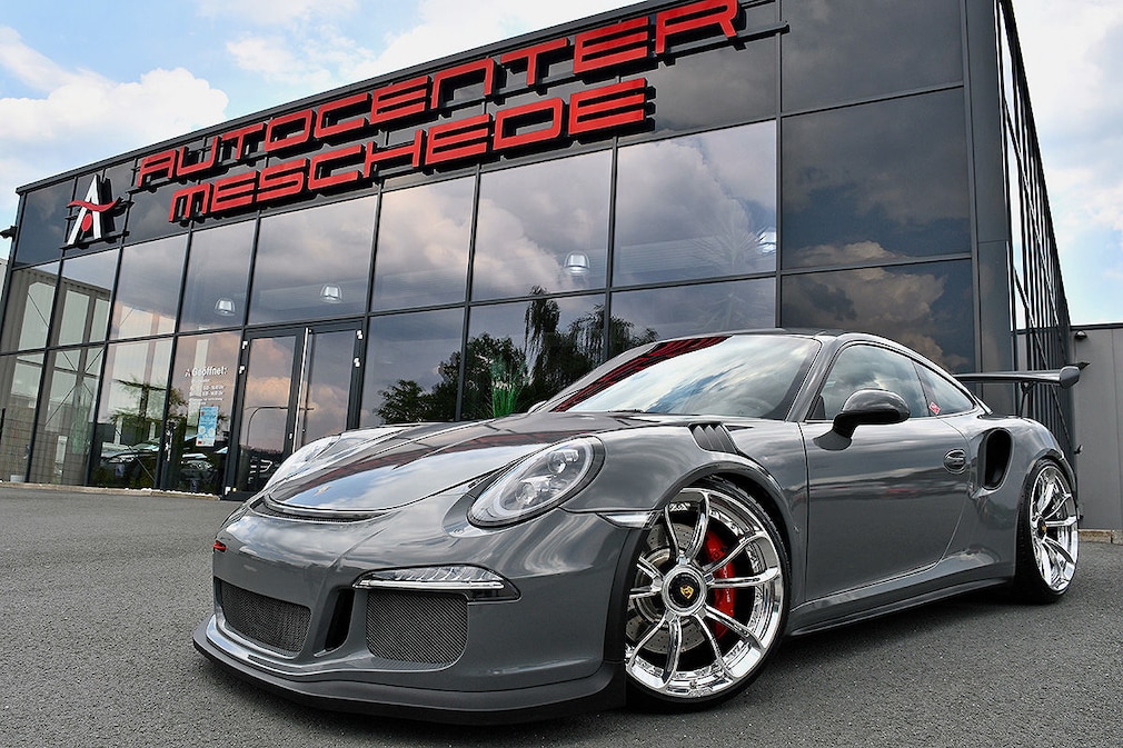 JP: Porsche 911 Turbo steht zum Verkauf