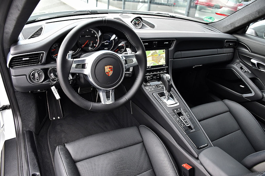 JP: Porsche 911 Turbo steht zum Verkauf