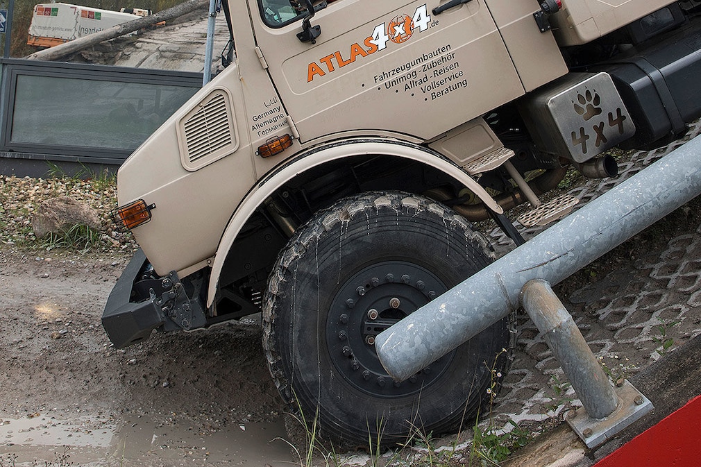 Atlas Unimog 435