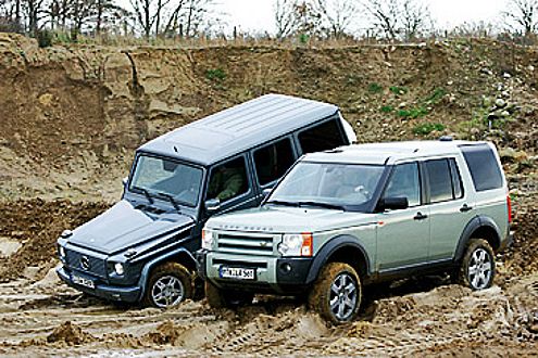 Ob Gelände oder Luxushotel: Zwei Offroader für alle Fälle.