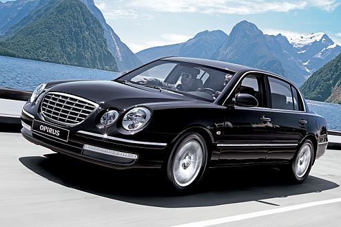 Für 39.900 Euro bekommt der Opirus-Käufer fünf Meter Korea-Luxus.