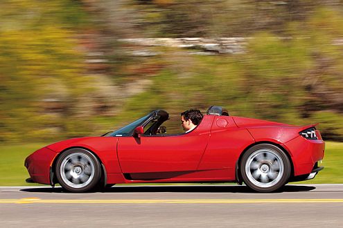Fahren im Tesla Roadster hört sich an wie eine Carrerabahn.