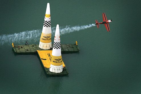 Die Extra 300 S von Klaus Schrodt war der Konkurrenz technisch unterlegen. Am Ende blieb Rang neun.