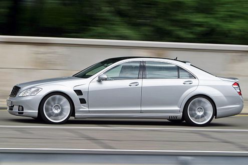 Dreht druckvoll hoch und schiebt, was das Zeug hält: der Lorinser S L55 S