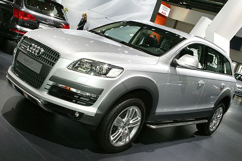 Fetter Diesel-Dampfer mit 326 PS: Der Audi Q7 4.2 TDI auf der AMI 2007.