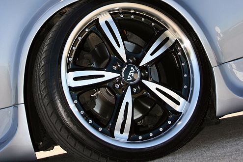 Das KW-Gewindefahrwerk Variante 3 mit dem Zusatz "Extrem".