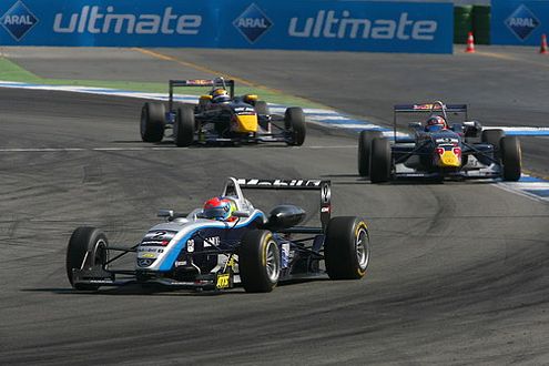 Am Sonntag siegte Hülkenbergs Teamkollege Romain Grosjean.