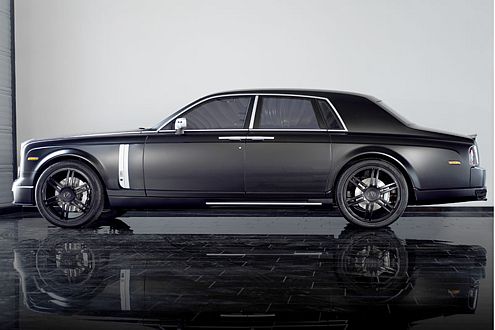 Groß, schwarz, 750.000 Euro teuer: Das ist der Mansory Conquistador.