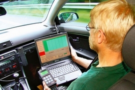 Autodiebe überlisten Wegfahrsperre