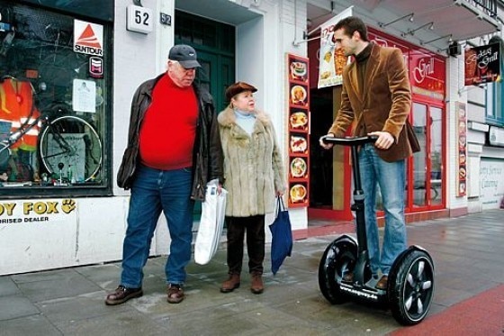 Segway darf auf die Straße
