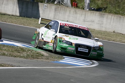 Selbst der Audi A4 Baujahr 2005 von Adam Carroll schaffte in Oschersleben Rang neun.