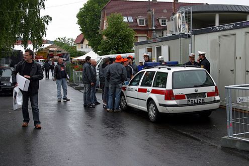 Die Herren mit den Mützen kennen keine Gnade. Burnout: 160 Euro.