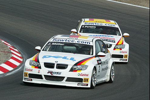 Im Formationsflug: Jörg Müller und Augusto Farfus, Zandvoort 2007. Ein gutes Omen für die Rennen in Valencia.