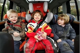 ADAC-Kindersitztest 2007