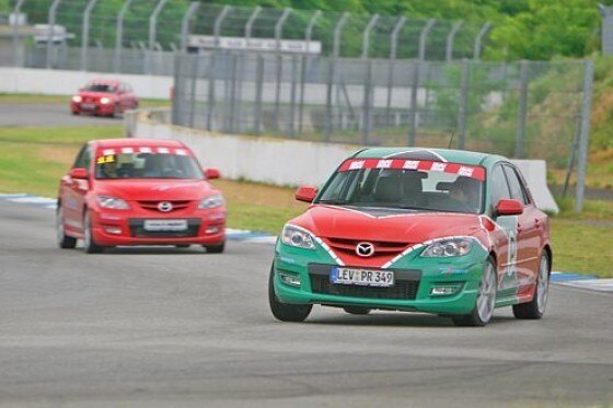 Mazda-Fahrtraining