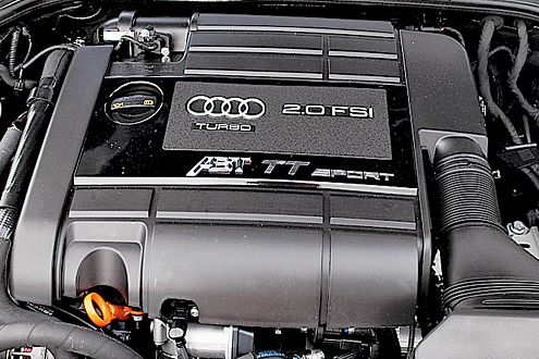 Kraftpaket: 300 PS und 370 Nm holt Abt aus dem Zweiliter-TFSI.