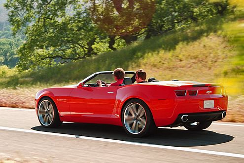 Soll 2009 auf den Markt kommen: das Chevrolet Camaro Cabrio.