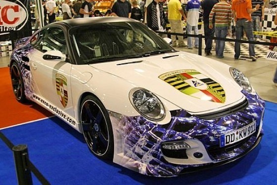 10. XS Car Night