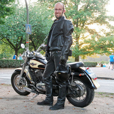 Die Motorradkombi - praktische Kleidung für Biker
