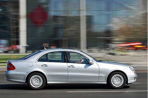 Mindestens 37.366 kostet die E-Klasse. Dennoch landet sie auf Platz 9.