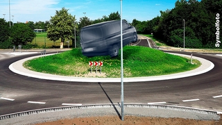 Kurioser Verkehrscrash in England