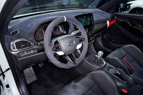 Sportanzug für den i30 N