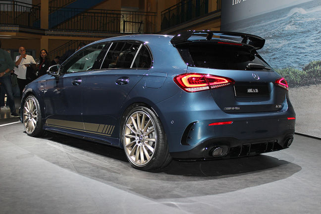 Video Mercedes Amg A 35 Paris 2018 Autobild De
