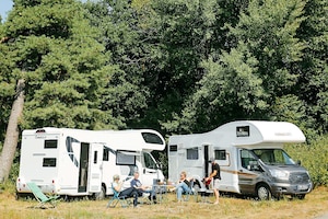 Chausson/Nobelart: Geräumige Alkoven im Wohnmobil-Test