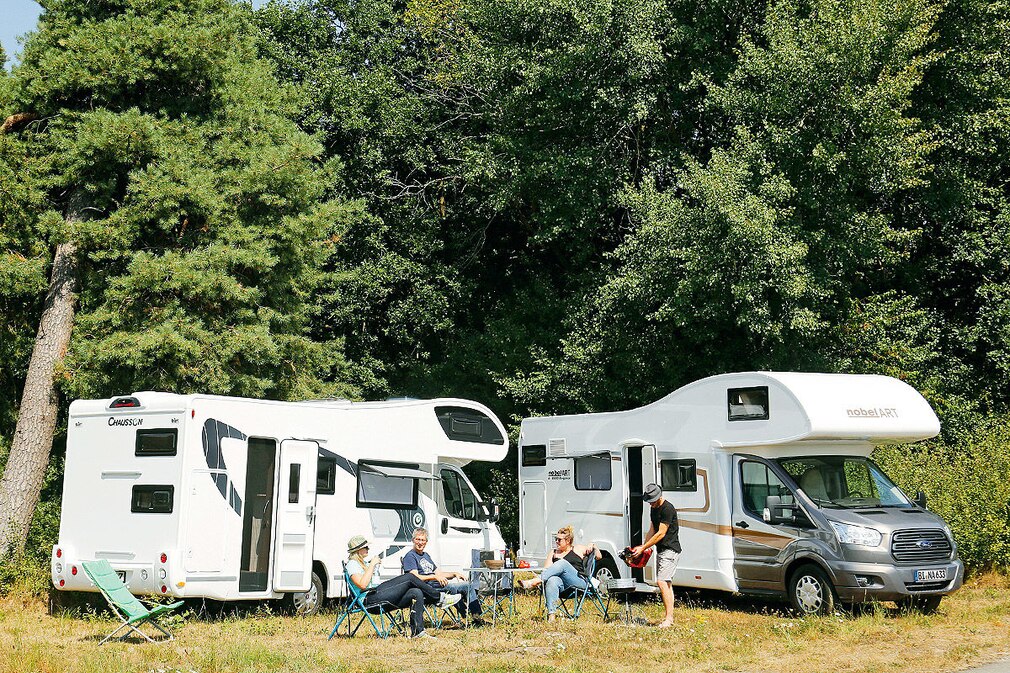 Chausson/Nobelart: Geräumige Alkoven im Wohnmobil-Test