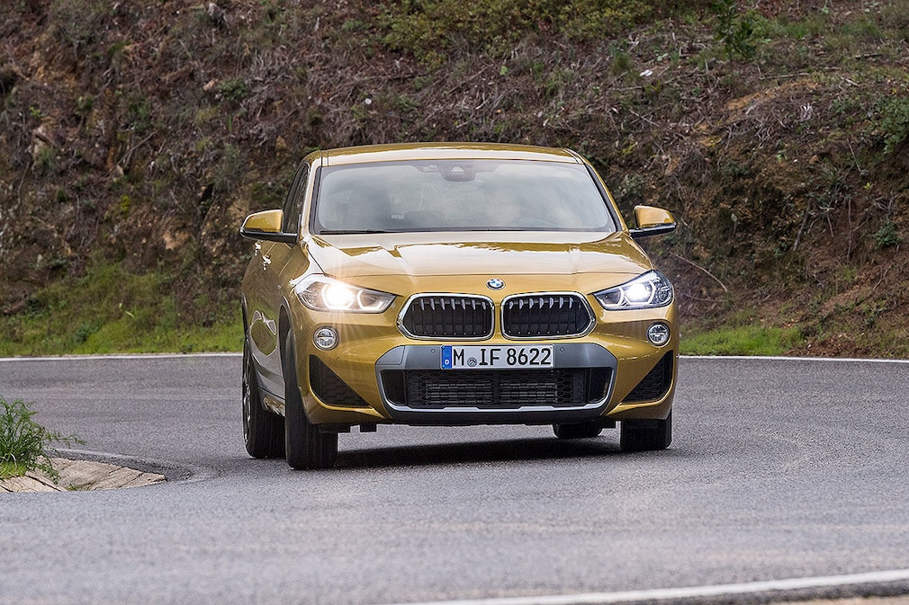 BMW X2