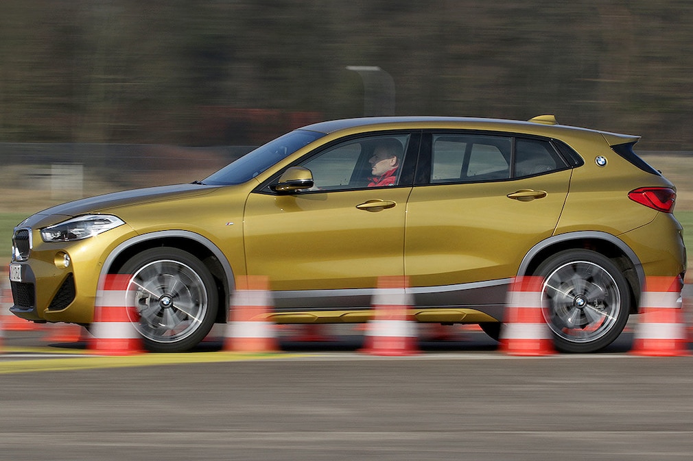 BMW X2