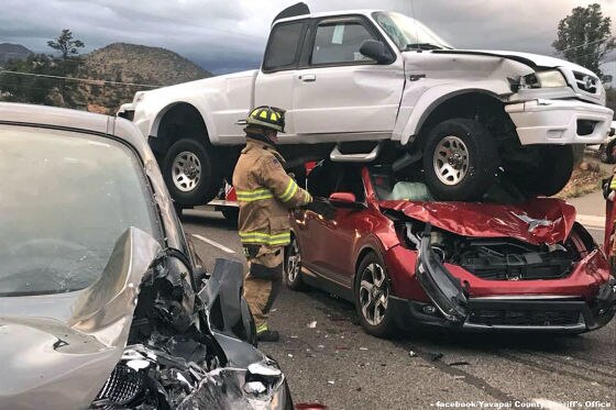 Pick-Up-Truck steht auf Honda