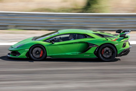 Lamborghini Aventador SVJ