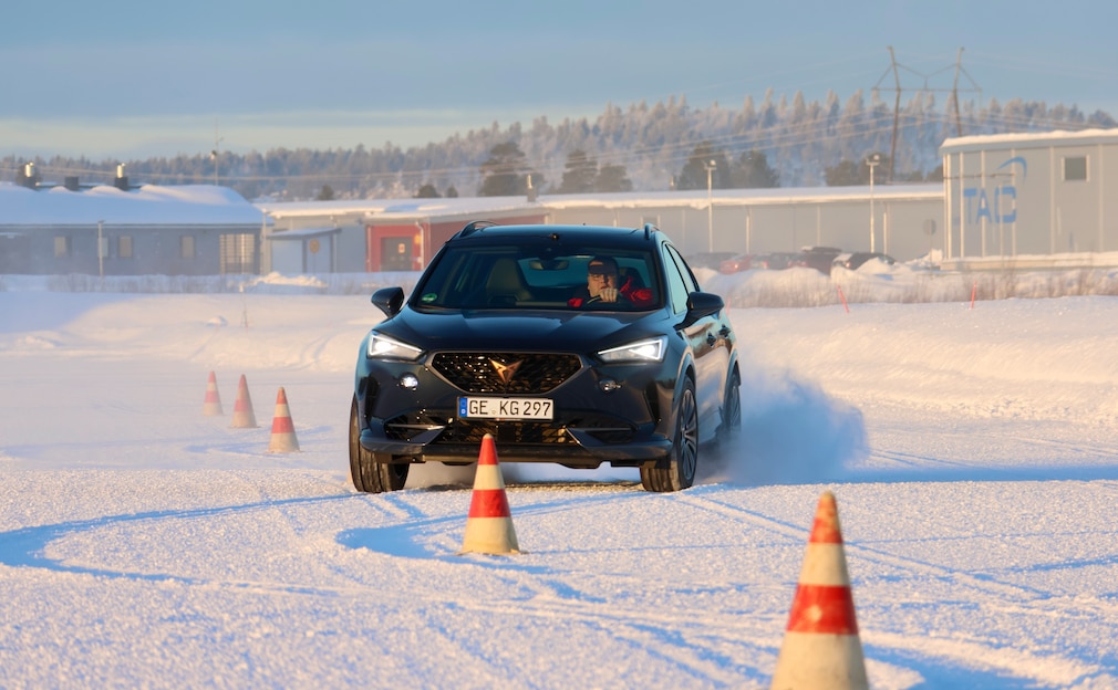 Winterreifen-Test 2018: 245/45 R 18