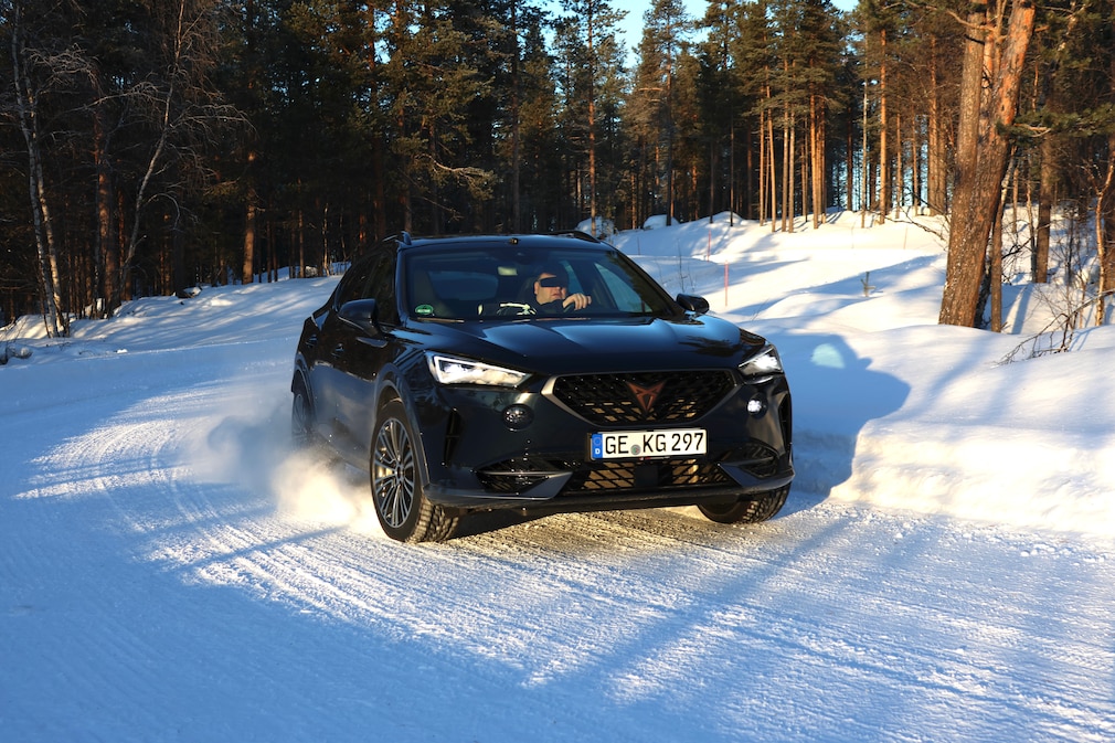 Winterreifen-Test 2018: 245/45 R 18