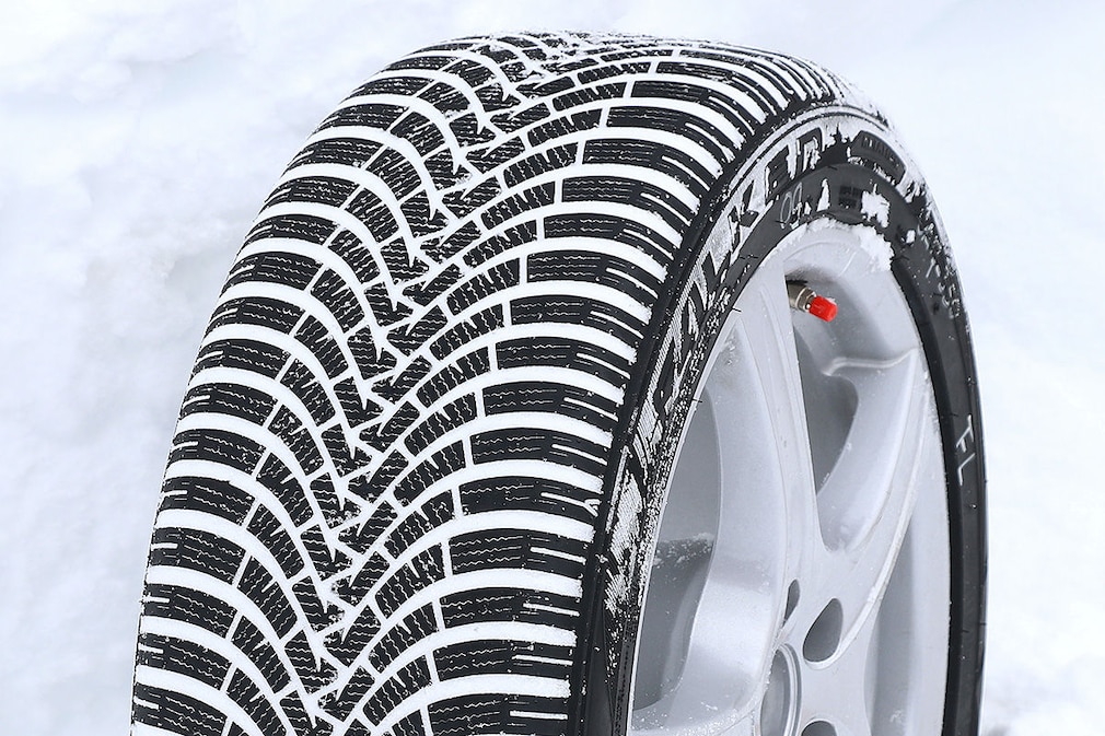 Winterreifen-Test: 245/45 R 18